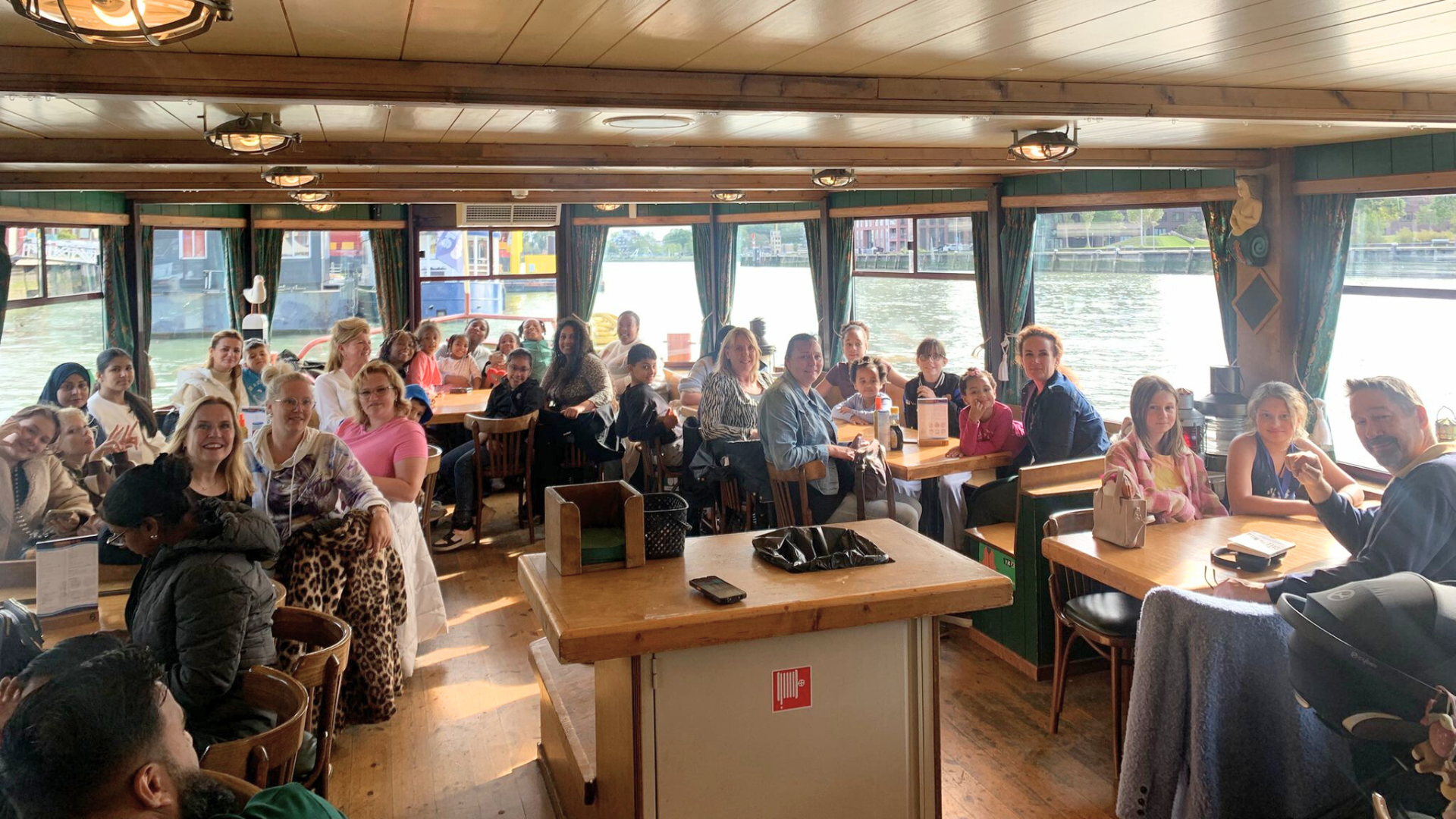 Met Windkracht 95 naar de Pannenkoekenboot!